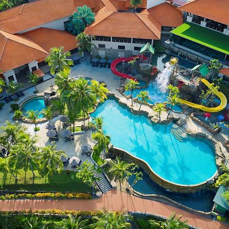 Doubletree By Hilton Damai Laut Hotell Lumut Eksteriør bilde
