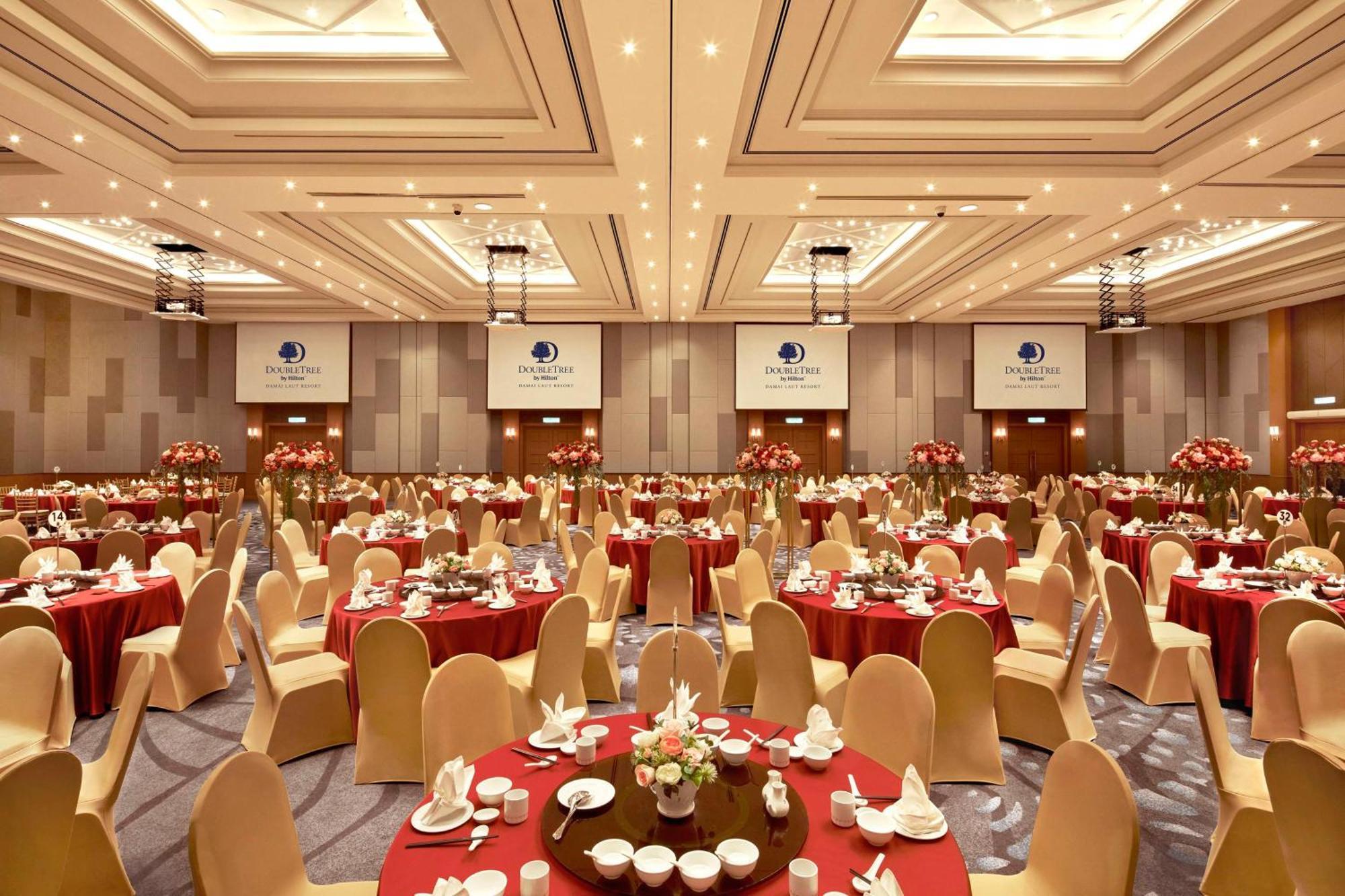 Doubletree By Hilton Damai Laut Hotell Lumut Eksteriør bilde
