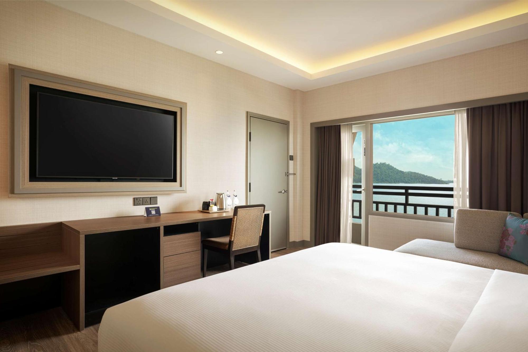 Doubletree By Hilton Damai Laut Hotell Lumut Eksteriør bilde